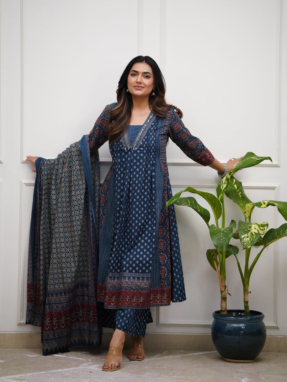 Pack of 3 Suits – Navy Blue, Green Stripe & Maroon